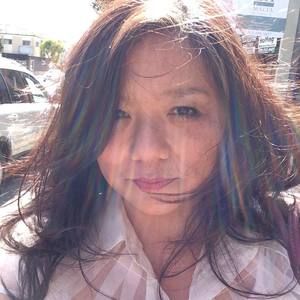 Meet your Posher, Kay